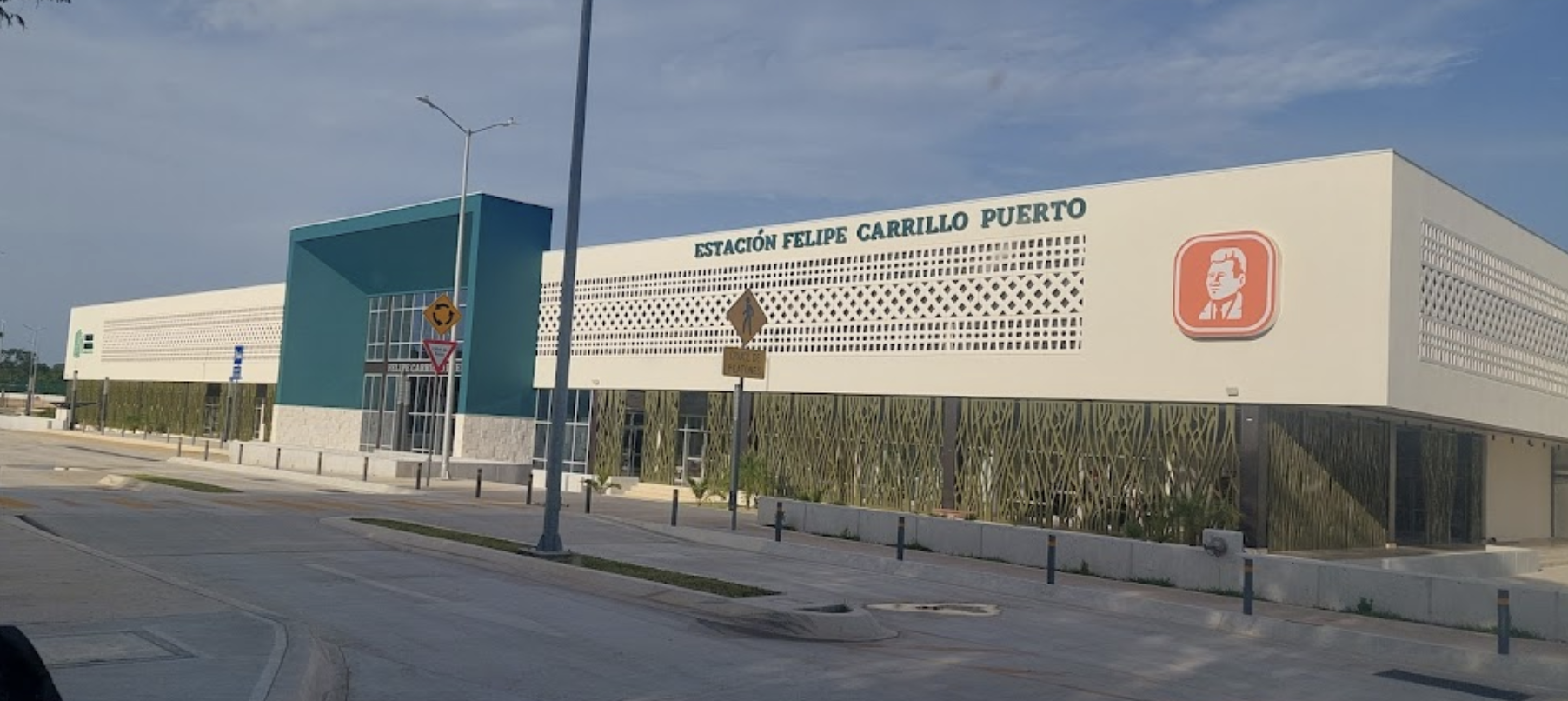 Frente de Estación Tren Maya Felipe Carrillo Puerto